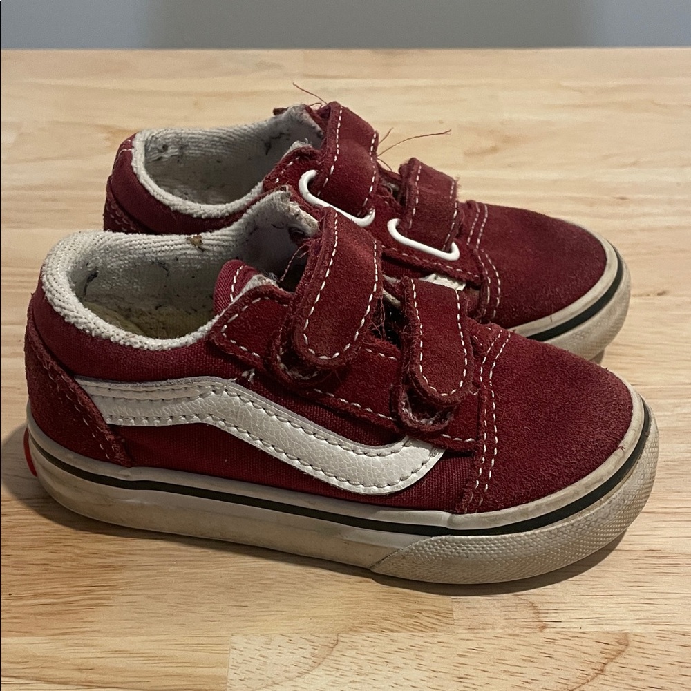 Toddler Burgundy Vans Velcro Sneakers Size 6